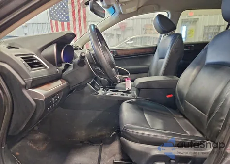 2019 Subaru Outback 2.5I Limited z USA, uszkodzony, nr VIN 4S4BSAJC1K3212937